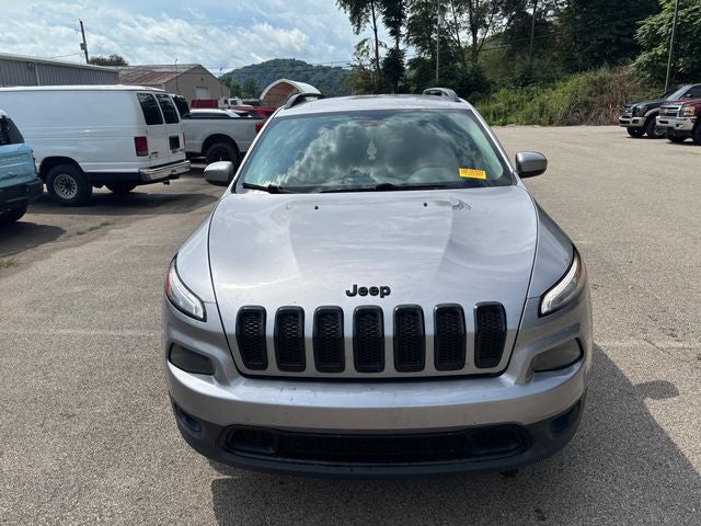 Used 2018 Jeep Cherokee Latitude with VIN 1C4PJMCB7JD509089 for sale in East Liverpool, OH