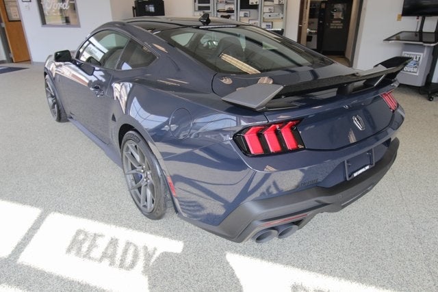 2025 Ford Mustang Dark Horse