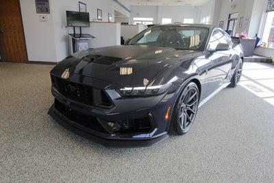 2025 Ford Mustang Dark Horse