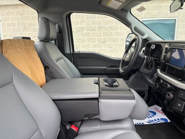 2026 Ford F-600SD XL
