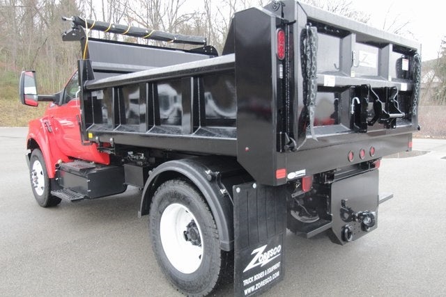 2024 Ford F-750SD Base