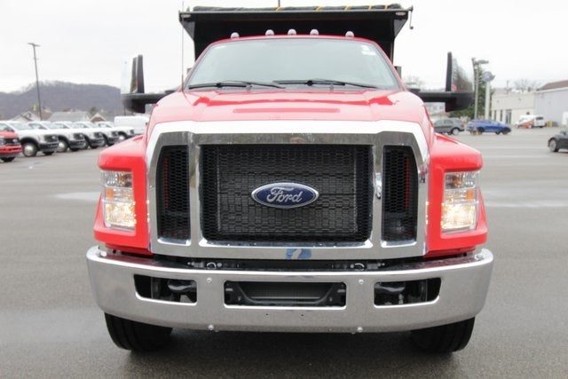2024 Ford F-750SD Base