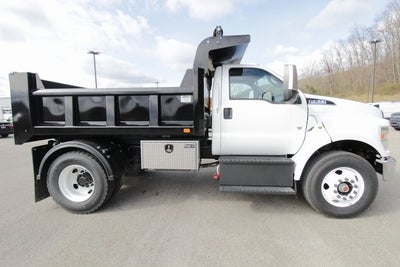 2024 Ford F-750SD Base