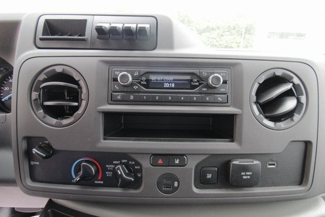 2025 Ford E-350SD Base Cutaway