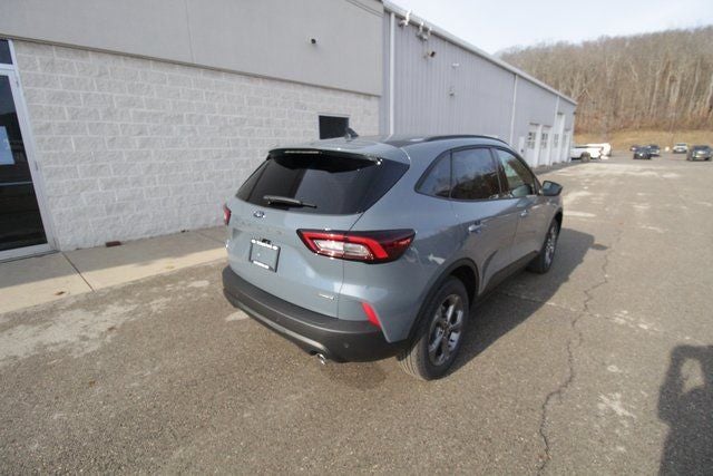 2026 Ford Escape Hybrid ST-Line Select