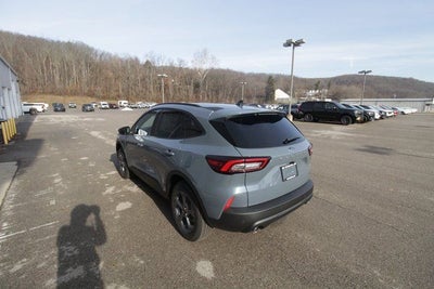 2026 Ford Escape Hybrid ST-Line Select