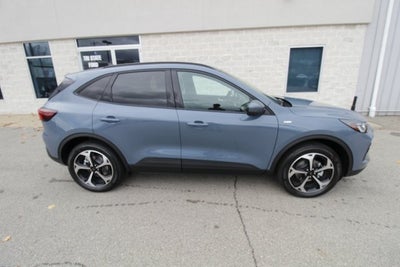 2026 Ford Escape Hybrid ST-Line Select