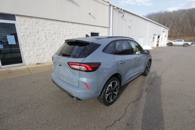 2026 Ford Escape ST-Line Elite