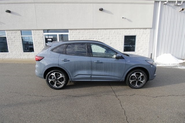 2026 Ford Escape ST-Line Elite