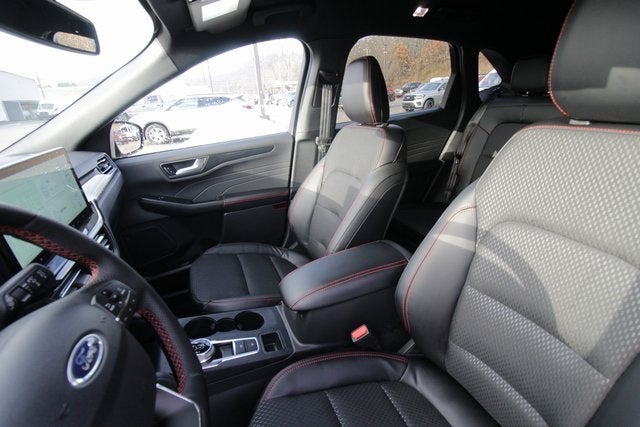 2026 Ford Escape ST-Line Elite