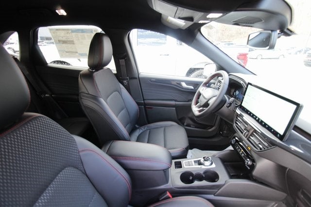 2026 Ford Escape ST-Line Elite