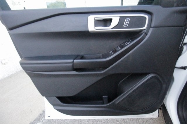 2020 Ford Explorer Base