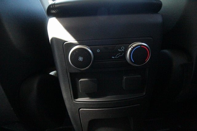 2020 Ford Explorer Base