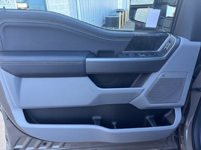 2027 Ford F-250SD XLT
