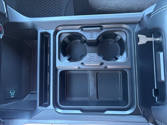 2027 Ford F-250SD XLT