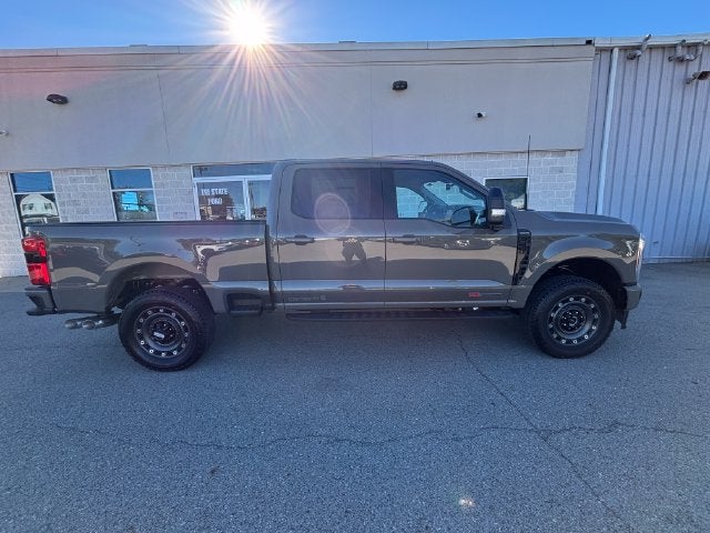 2027 Ford F-250SD XLT