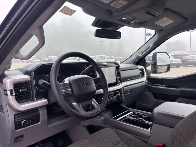 2027 Ford F-250SD XLT