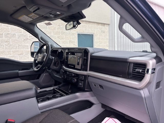 2027 Ford F-250SD XLT