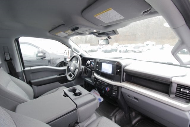 2025 Ford F-350SD XL