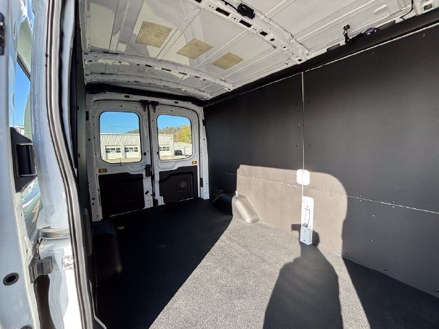 2027 Ford Transit-250 Base