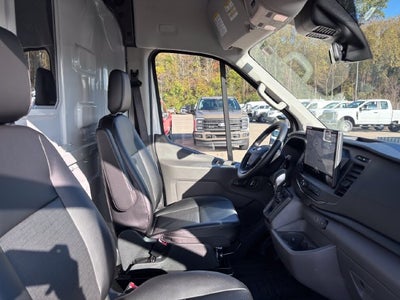 2027 Ford Transit-250 Base