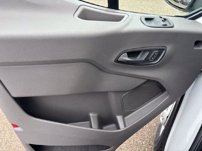 2027 Ford Transit-250 Base