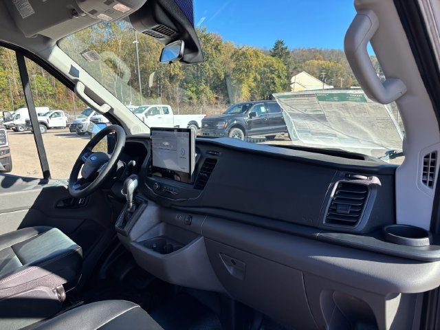 2027 Ford Transit-250 Base