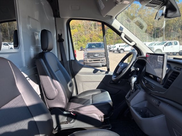 2027 Ford Transit-250 Base
