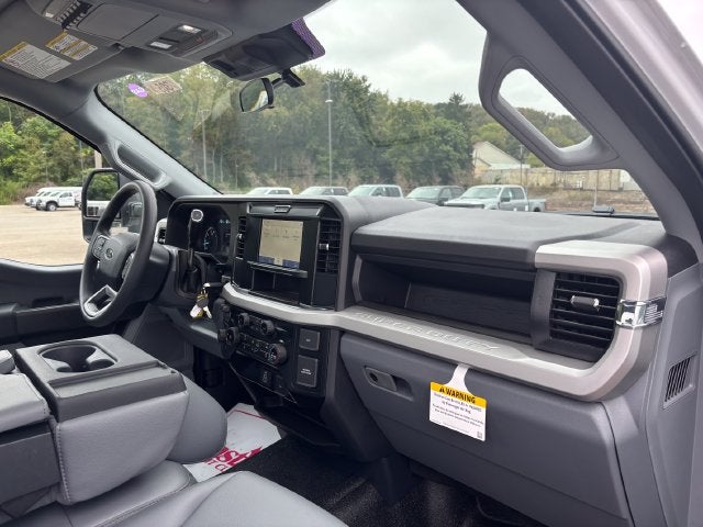 2027 Ford F-350SD XL