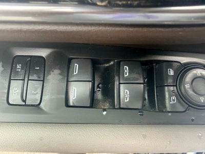 2021 GMC Yukon XL SLT