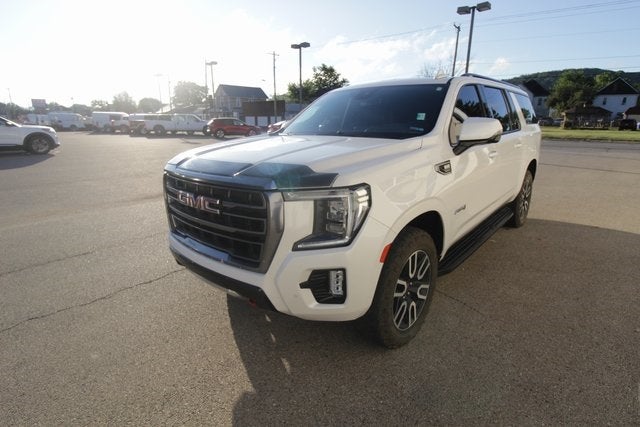 2023 GMC Yukon XL AT4