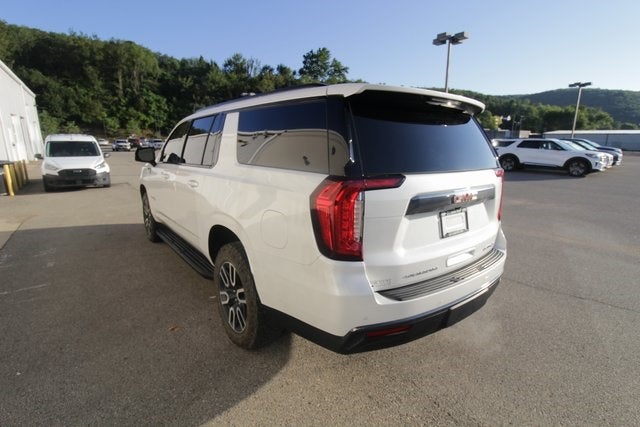 2023 GMC Yukon XL AT4