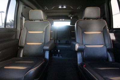 2023 GMC Yukon XL AT4