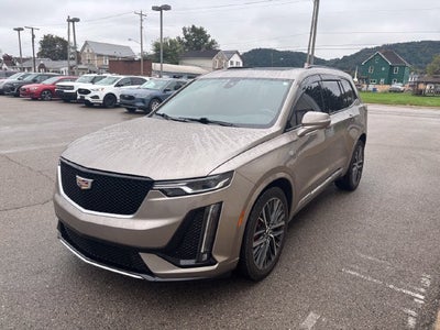 2022 Cadillac XT6 Sport