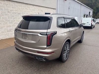 2022 Cadillac XT6 Sport