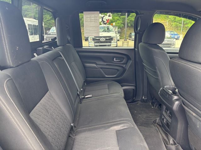 2019 Nissan Titan SV
