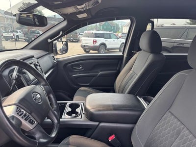 2019 Nissan Titan SV