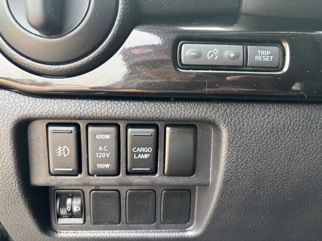 2019 Nissan Titan SV