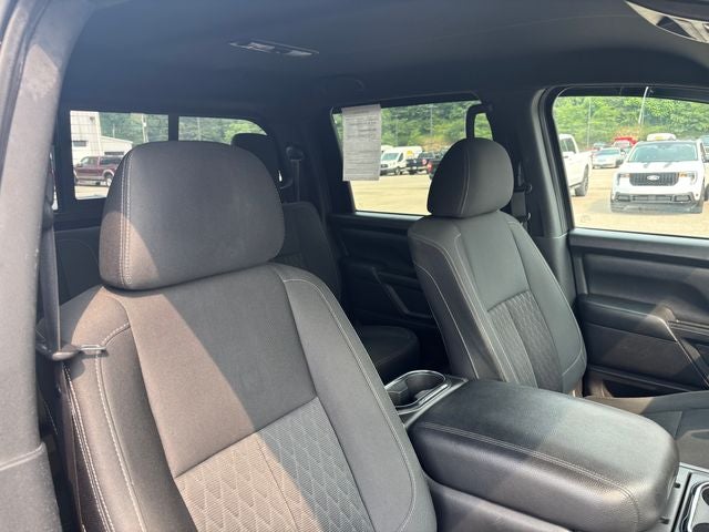 2019 Nissan Titan SV