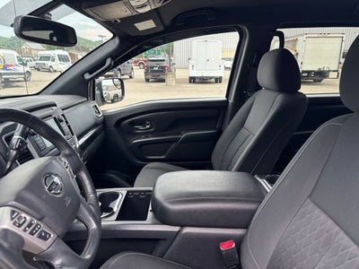2019 Nissan Titan SV