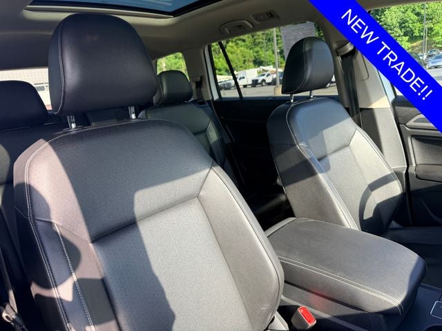 2021 Volkswagen Atlas 3.6L V6 SE w/Technology R-Line