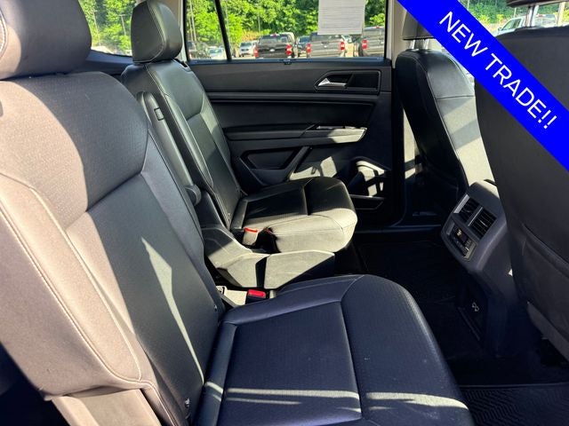 2021 Volkswagen Atlas 3.6L V6 SE w/Technology R-Line