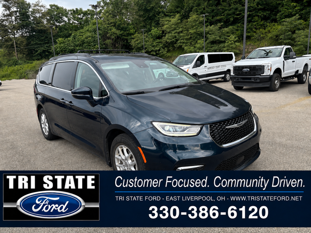 2022 Chrysler Pacifica Touring L