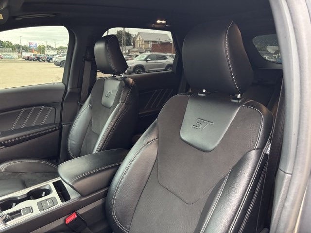 2024 Ford Edge ST