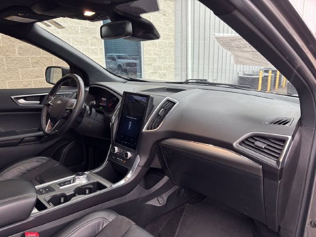 2024 Ford Edge ST