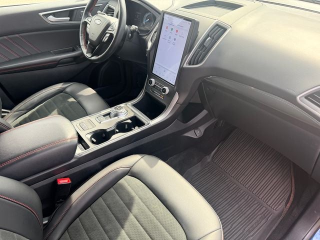 2022 Ford Edge ST Line