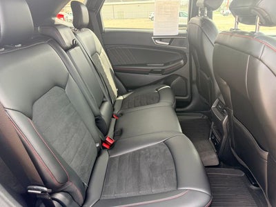2022 Ford Edge ST Line