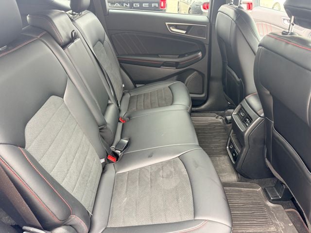 2022 Ford Edge ST Line