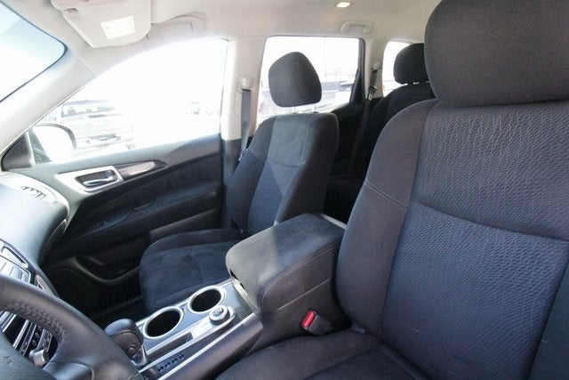 2015 Nissan Pathfinder SV