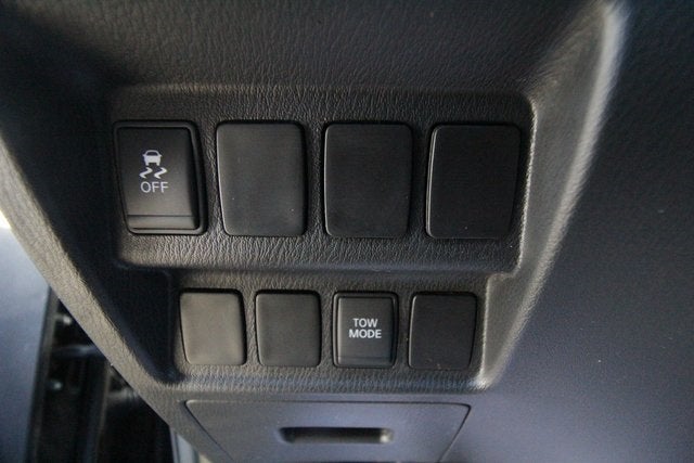 2015 Nissan Pathfinder SV